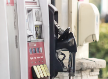 How do you know the fuel tank is full of automatic stop